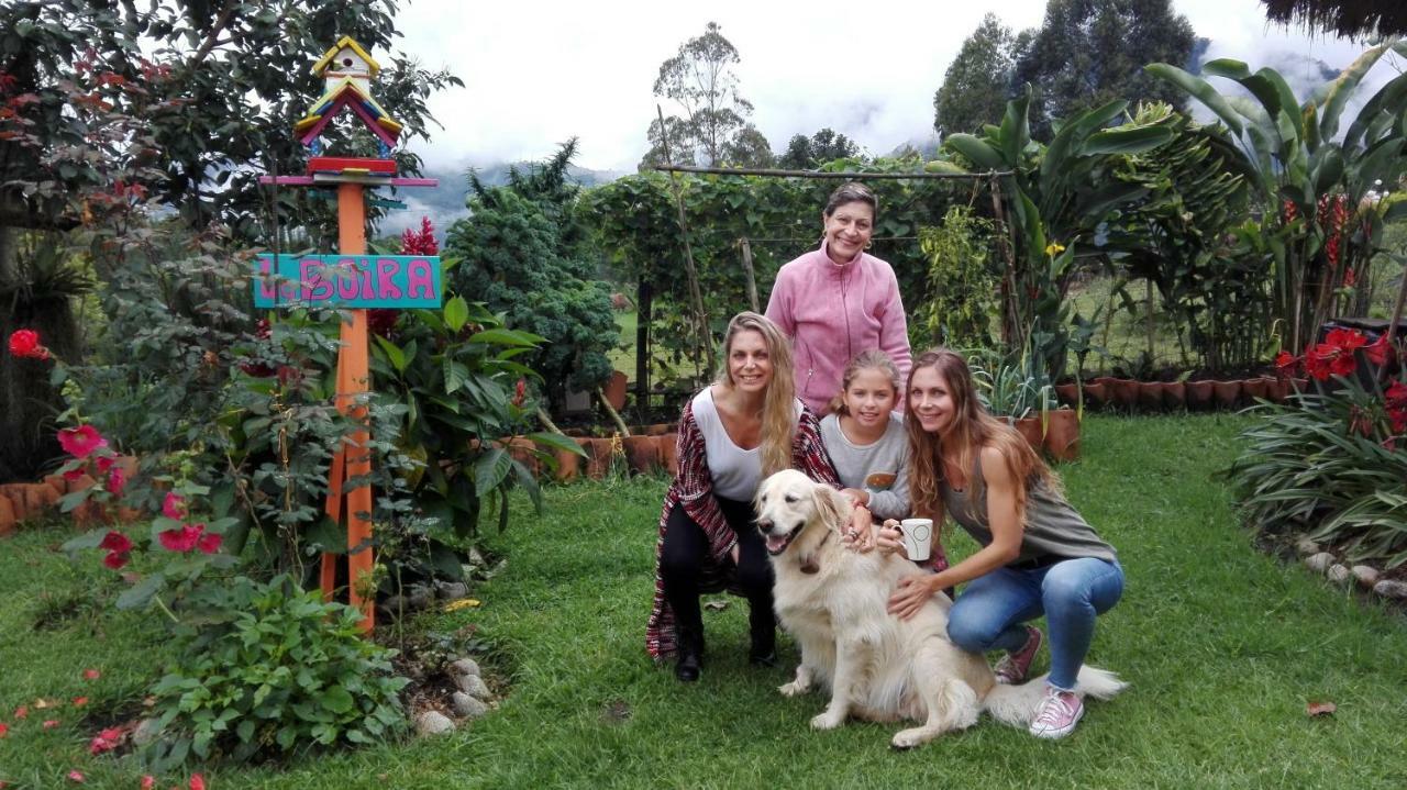 Coliving La Boira Acomodação com café da manhã Jardin Exterior foto