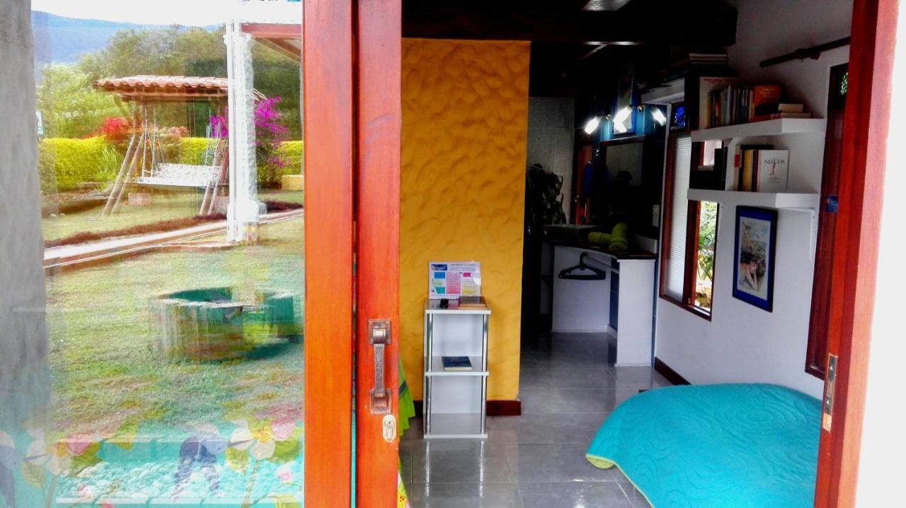 Coliving La Boira Acomodação com café da manhã Jardin Exterior foto